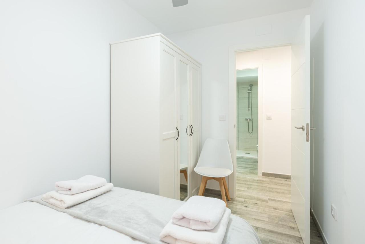 Faro, Bonito Apartamento En La Malagueta Málaga Extérieur photo