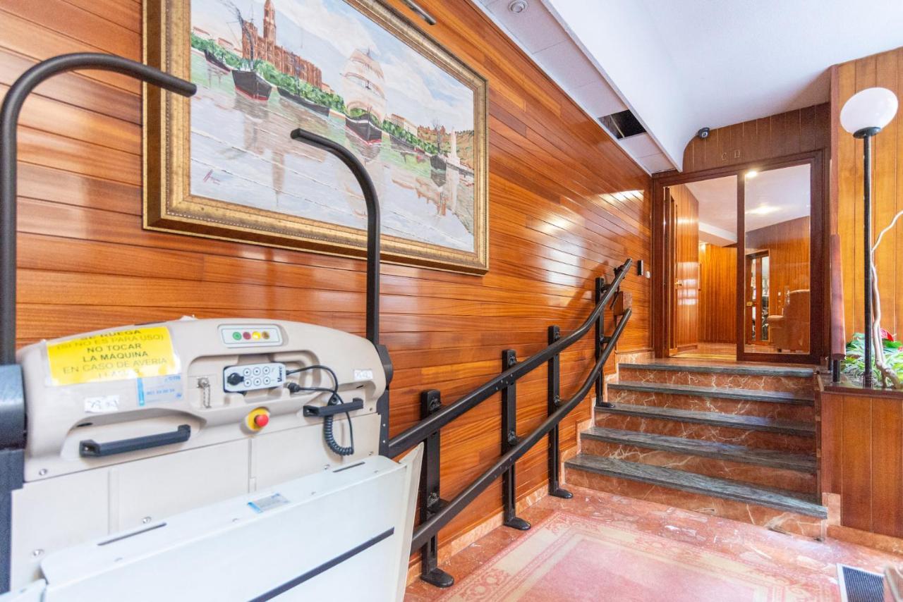 Faro, Bonito Apartamento En La Malagueta Málaga Extérieur photo